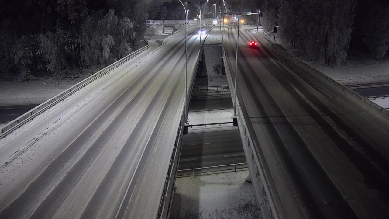 Weather Camera Image Väg 4 Uleåborg, Laanila, Oulu, Pohjois-Pohjanmaa