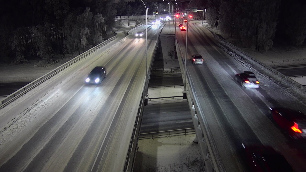 Weather Camera Image Väg 4 Uleåborg, Laanila, Oulu, Pohjois-Pohjanmaa