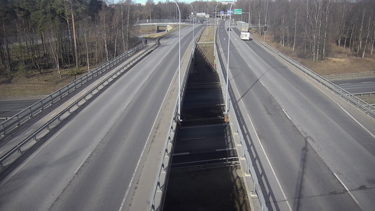 Weather Camera Image Väg 4 Uleåborg, Laanila, Oulu, Pohjois-Pohjanmaa
