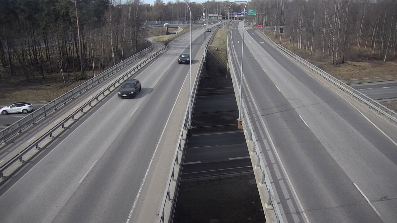 Weather Camera Image Väg 4 Uleåborg, Laanila, Oulu, Pohjois-Pohjanmaa