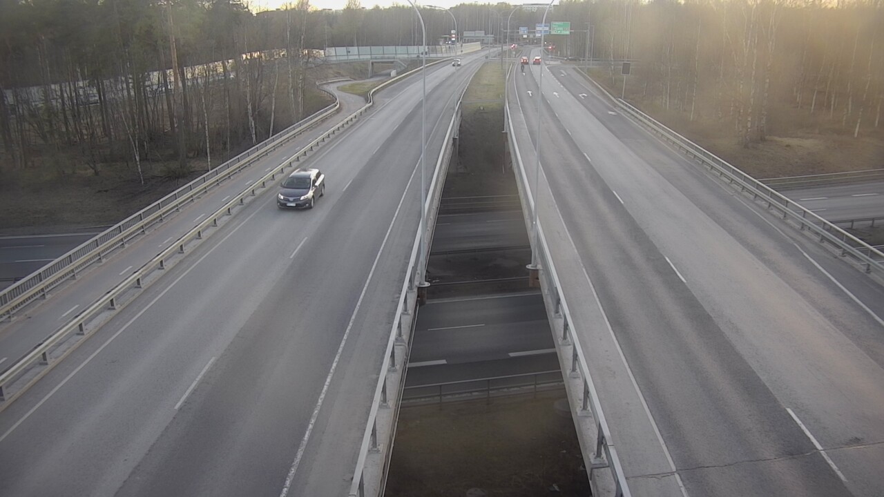 Weather Camera Image Väg 4 Uleåborg, Laanila, Oulu, Pohjois-Pohjanmaa