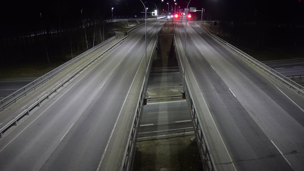 Weather Camera Image Väg 4 Uleåborg, Laanila, Oulu, Pohjois-Pohjanmaa