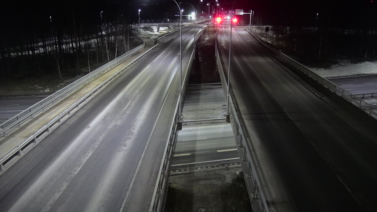 Weather Camera Image Road 4 Oulu, Laanila, Oulu, Pohjois-Pohjanmaa