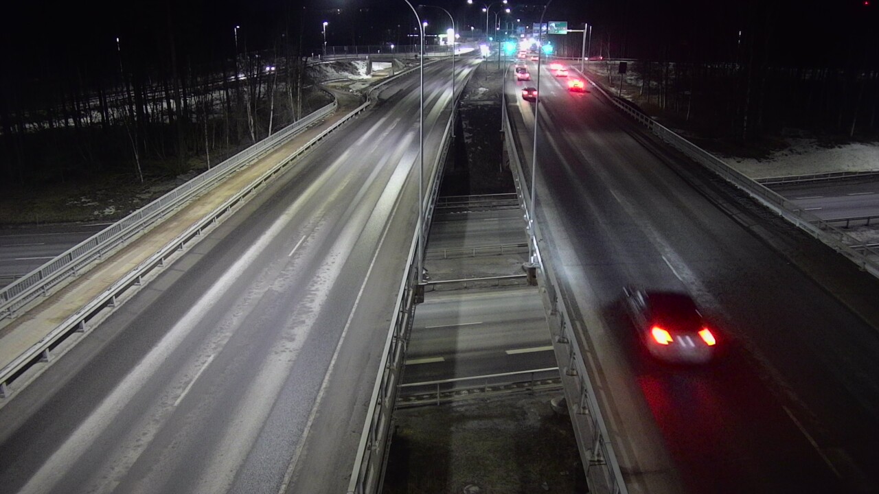 Weather Camera Image Road 4 Oulu, Laanila, Oulu, Pohjois-Pohjanmaa