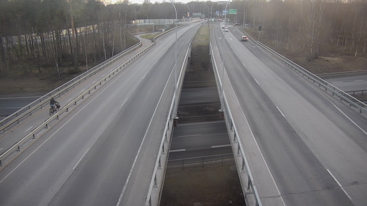 Weather Camera Image Väg 4 Uleåborg, Laanila, Oulu, Pohjois-Pohjanmaa
