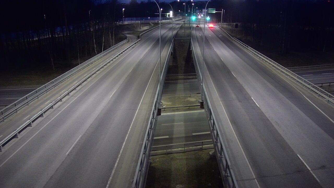 Weather Camera Image Väg 4 Uleåborg, Laanila, Oulu, Pohjois-Pohjanmaa
