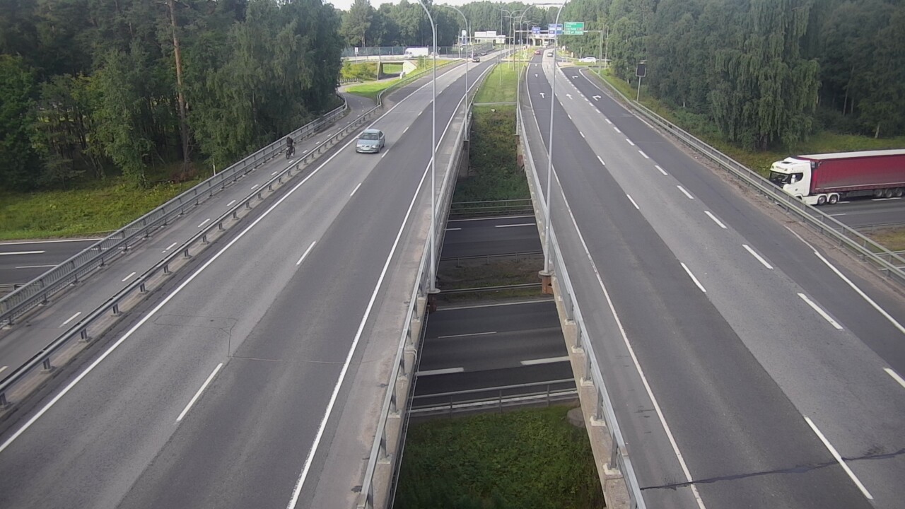 Weather Camera Image Väg 4 Uleåborg, Laanila, Oulu, Pohjois-Pohjanmaa