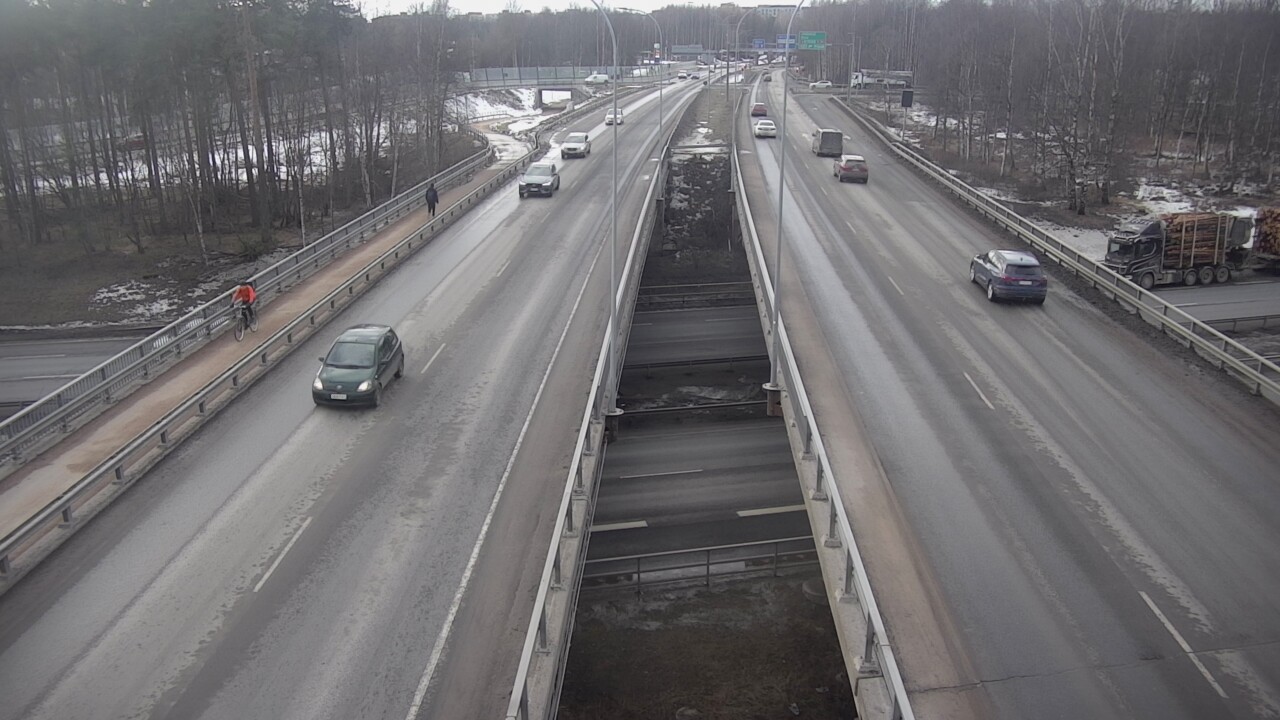 Weather Camera Image Väg 4 Uleåborg, Laanila, Oulu, Pohjois-Pohjanmaa