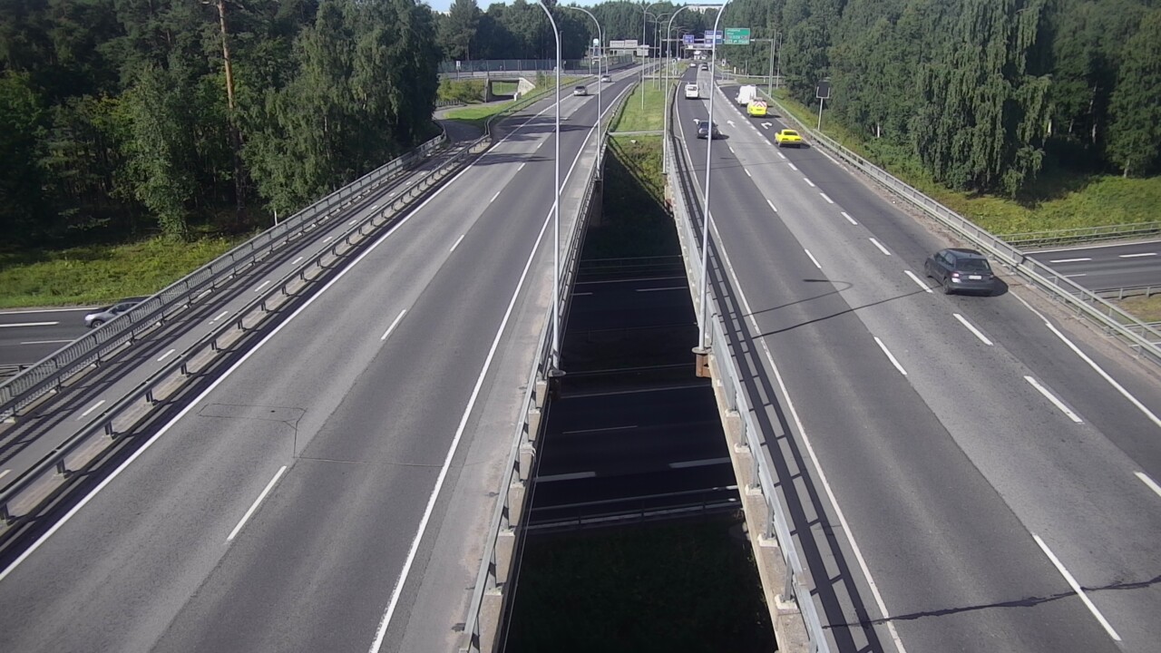 Weather Camera Image Väg 4 Uleåborg, Laanila, Oulu, Pohjois-Pohjanmaa