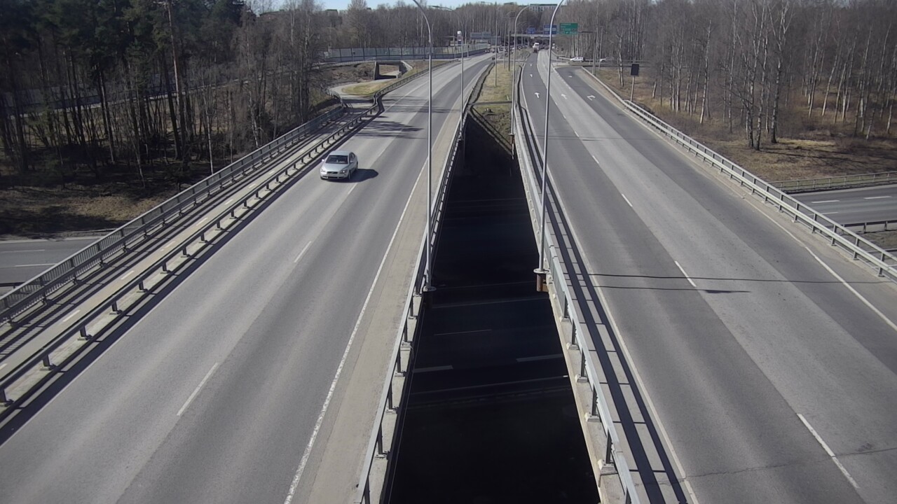 Weather Camera Image Väg 4 Uleåborg, Laanila, Oulu, Pohjois-Pohjanmaa