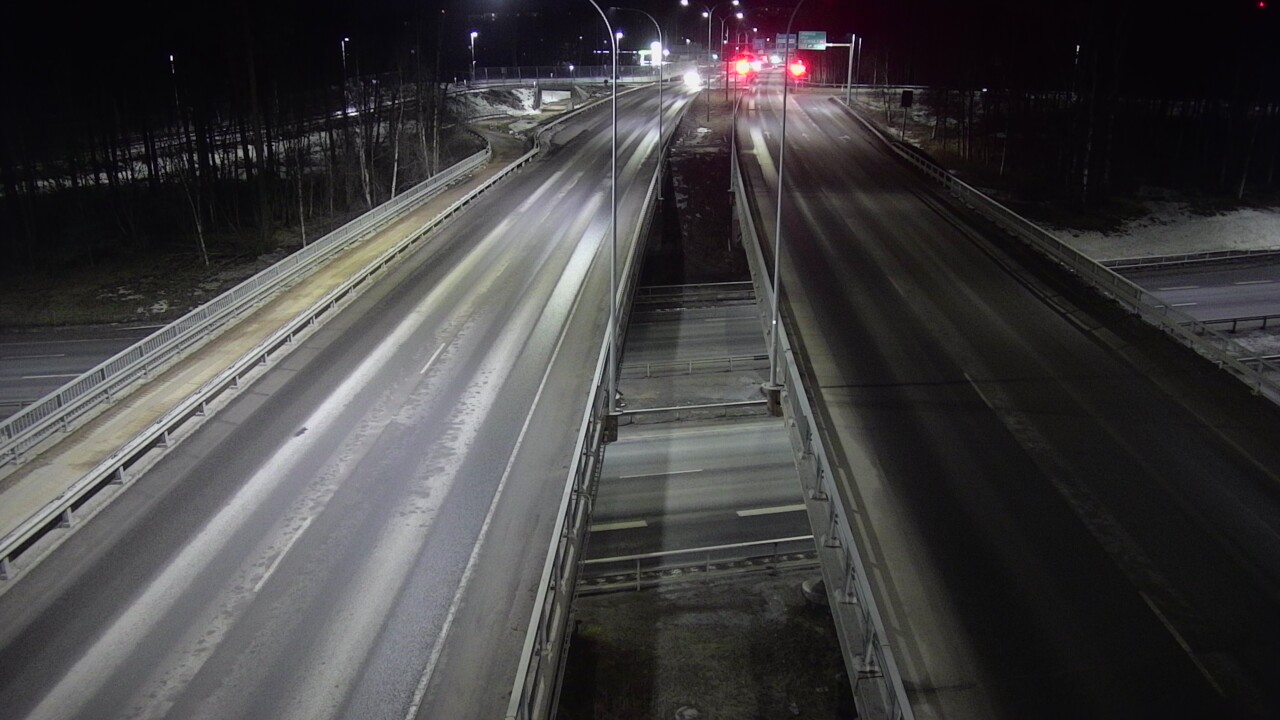 Weather Camera Image Road 4 Oulu, Laanila, Oulu, Pohjois-Pohjanmaa