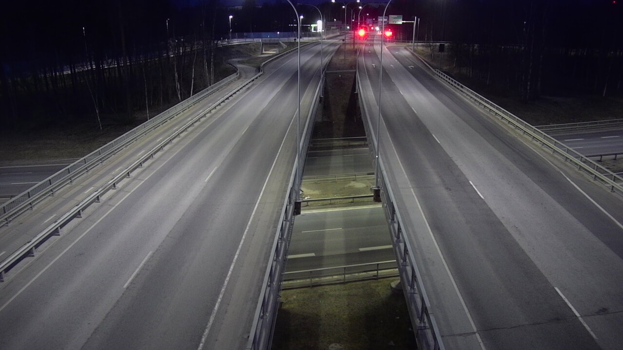 Weather Camera Image Väg 4 Uleåborg, Laanila, Oulu, Pohjois-Pohjanmaa