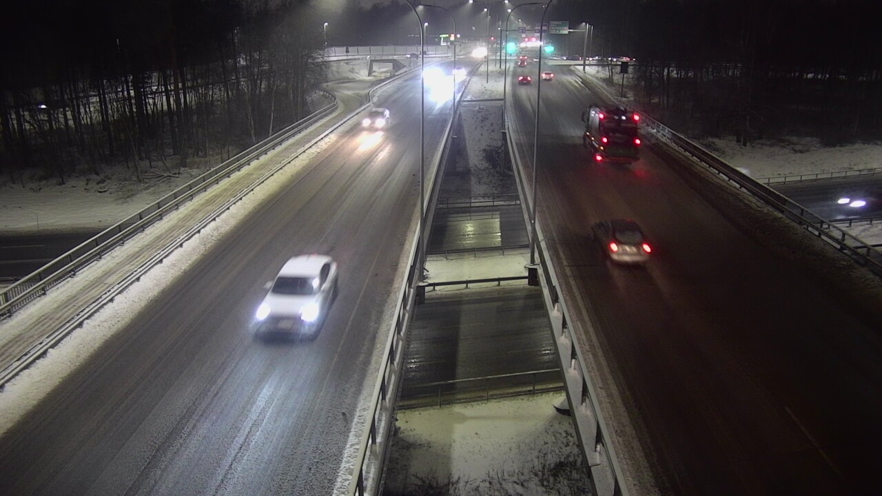 Weather Camera Image Road 4 Oulu, Laanila, Oulu, Pohjois-Pohjanmaa