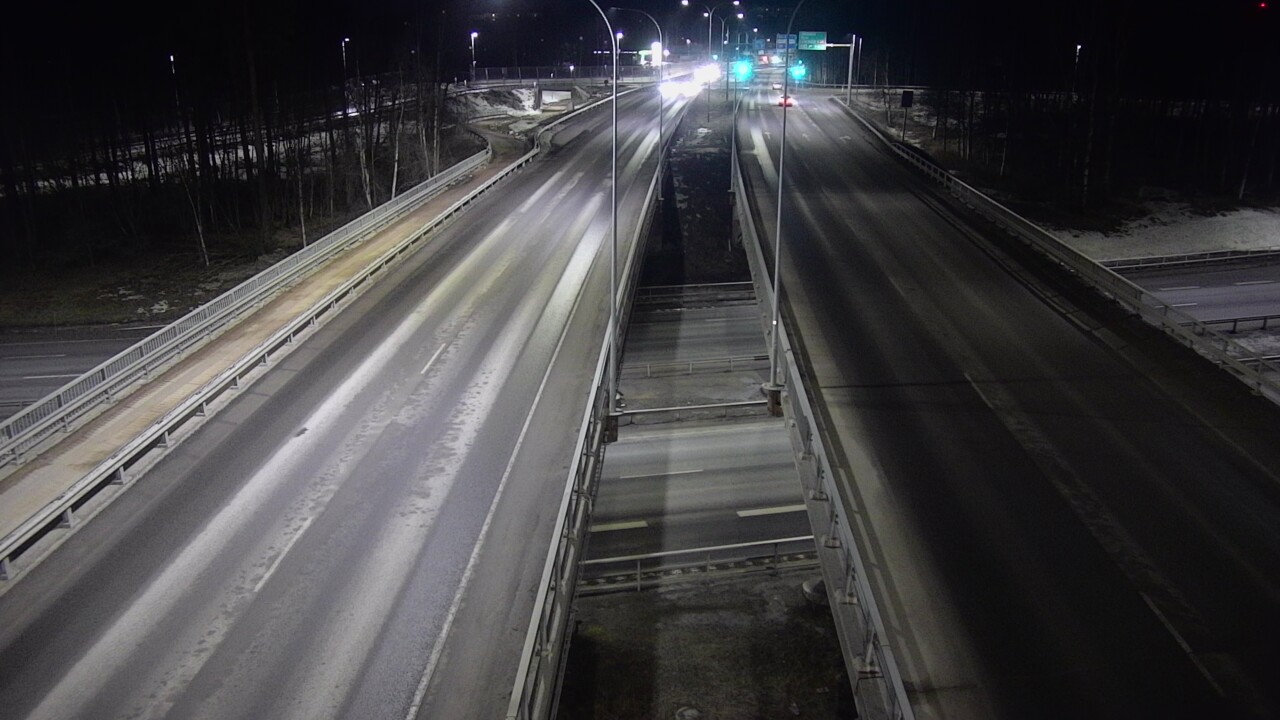 Weather Camera Image Road 4 Oulu, Laanila, Oulu, Pohjois-Pohjanmaa