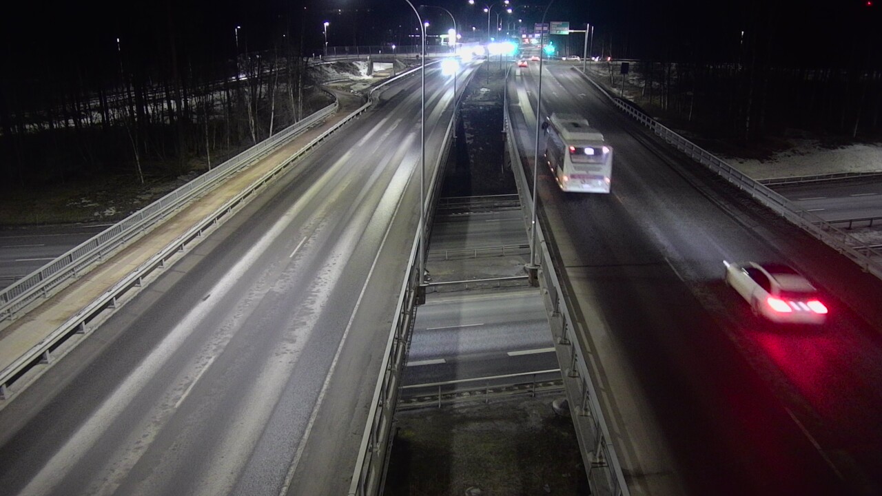 Weather Camera Image Road 4 Oulu, Laanila, Oulu, Pohjois-Pohjanmaa