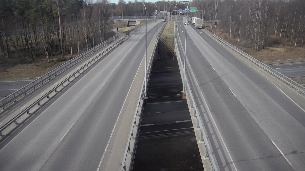 Weather Camera Image Väg 4 Uleåborg, Laanila, Oulu, Pohjois-Pohjanmaa