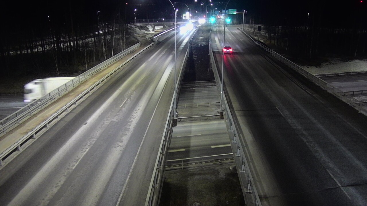 Weather Camera Image Road 4 Oulu, Laanila, Oulu, Pohjois-Pohjanmaa