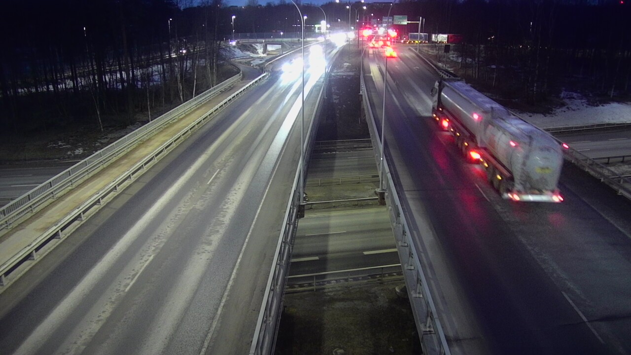 Weather Camera Image Road 4 Oulu, Laanila, Oulu, Pohjois-Pohjanmaa