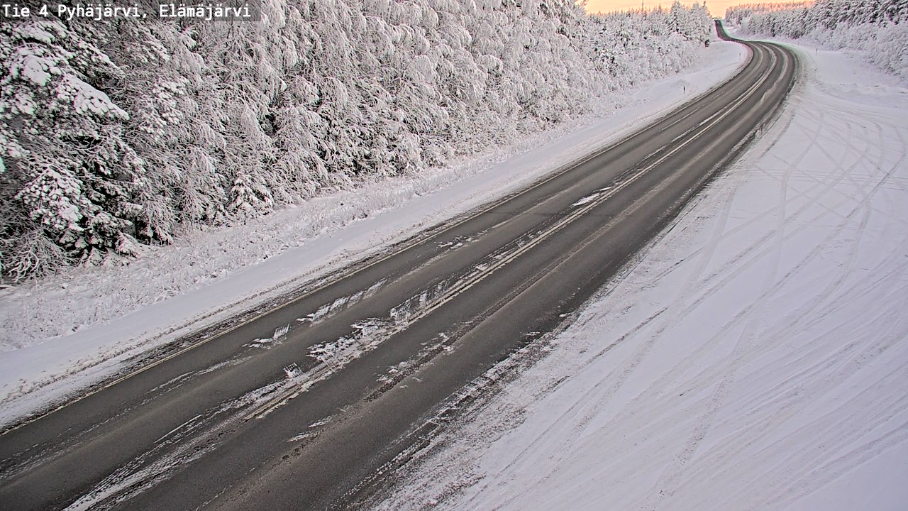 Weather Camera Image Road 4 Pyhäjärvi, Elämäjärvi, Pyhäjärvi, Pohjois-Pohjanmaa