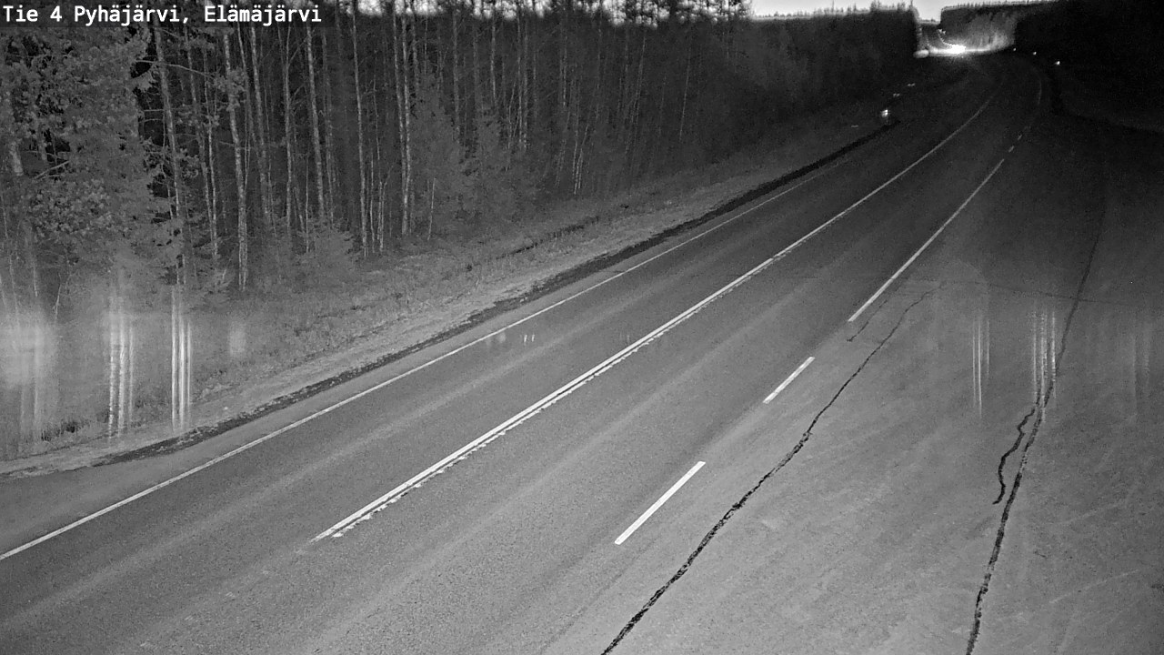 Weather Camera Image Road 4 Pyhäjärvi, Elämäjärvi, Pyhäjärvi, Pohjois-Pohjanmaa