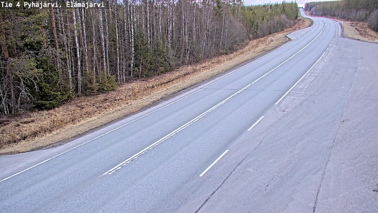Weather Camera Image Road 4 Pyhäjärvi, Elämäjärvi, Pyhäjärvi, Pohjois-Pohjanmaa