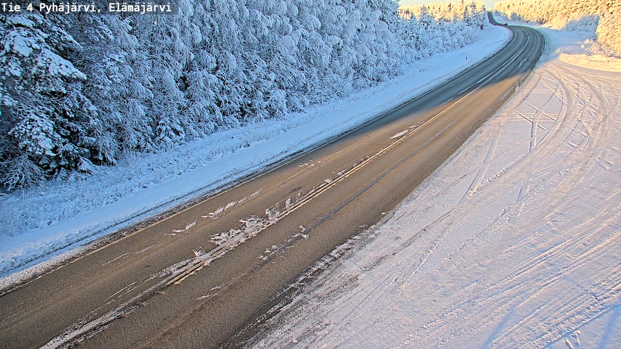 Weather Camera Image Road 4 Pyhäjärvi, Elämäjärvi, Pyhäjärvi, Pohjois-Pohjanmaa