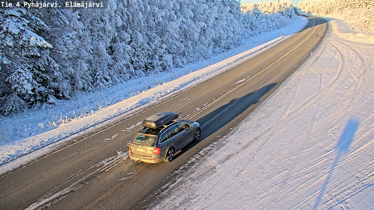 Weather Camera Image Road 4 Pyhäjärvi, Elämäjärvi, Pyhäjärvi, Pohjois-Pohjanmaa