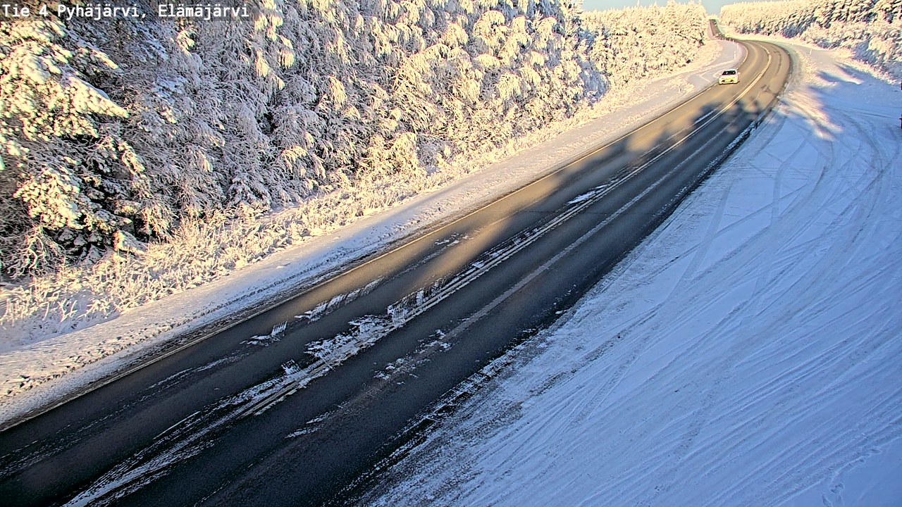 Weather Camera Image Road 4 Pyhäjärvi, Elämäjärvi, Pyhäjärvi, Pohjois-Pohjanmaa