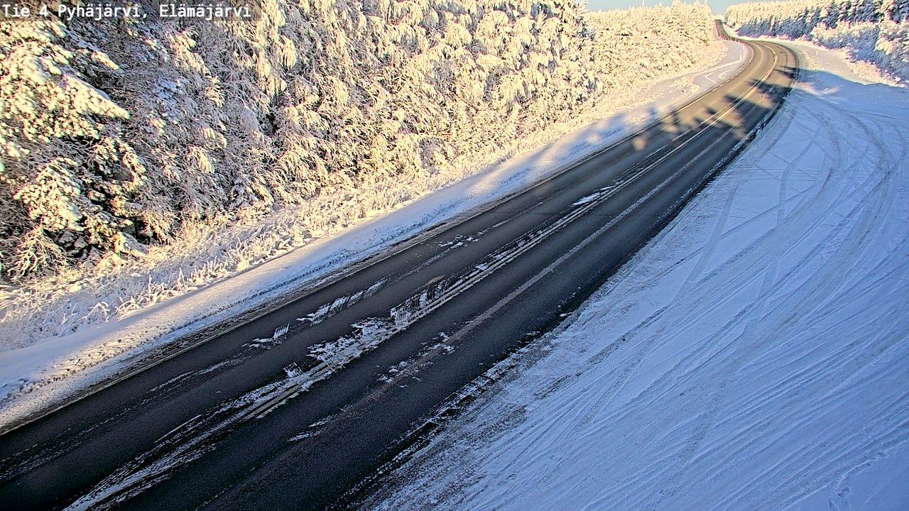 Weather Camera Image Road 4 Pyhäjärvi, Elämäjärvi, Pyhäjärvi, Pohjois-Pohjanmaa