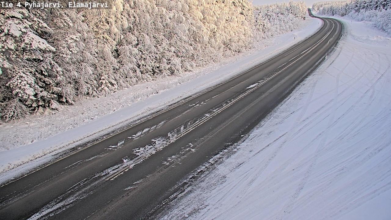 Weather Camera Image Road 4 Pyhäjärvi, Elämäjärvi, Pyhäjärvi, Pohjois-Pohjanmaa
