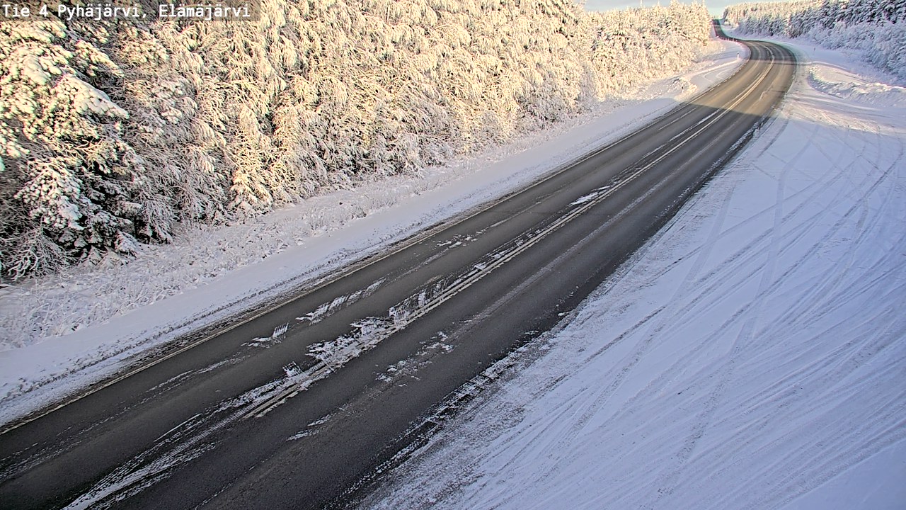 Weather Camera Image Road 4 Pyhäjärvi, Elämäjärvi, Pyhäjärvi, Pohjois-Pohjanmaa