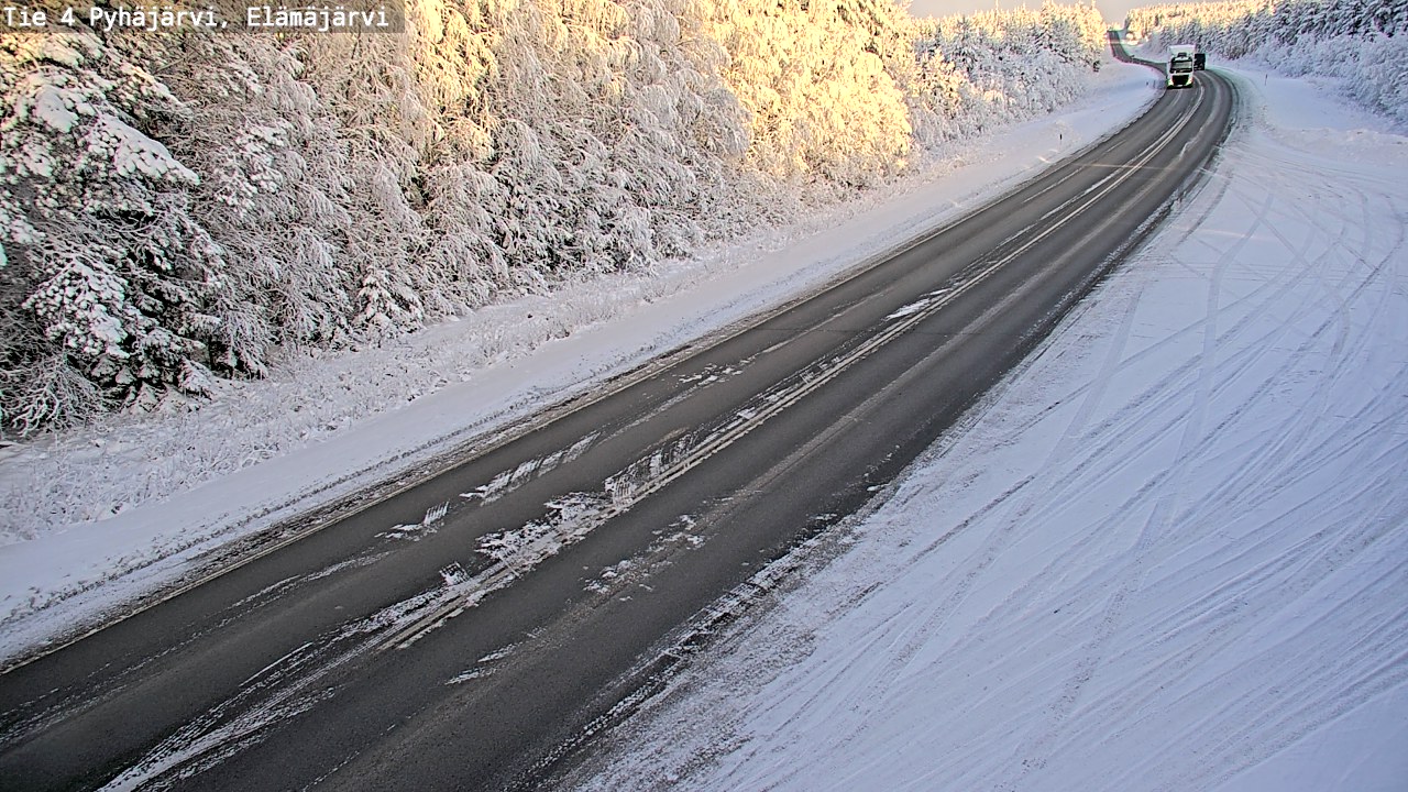 Weather Camera Image Road 4 Pyhäjärvi, Elämäjärvi, Pyhäjärvi, Pohjois-Pohjanmaa