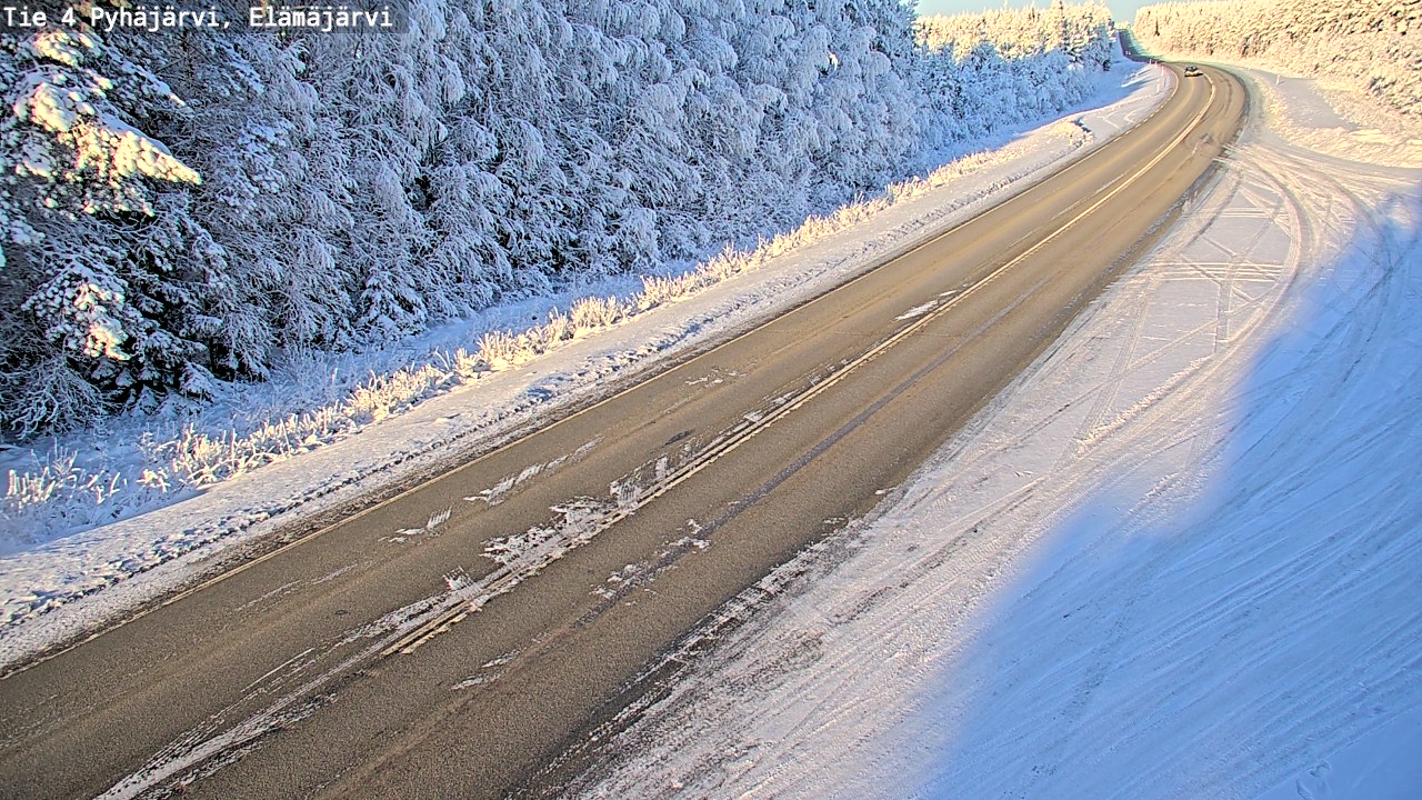 Weather Camera Image Road 4 Pyhäjärvi, Elämäjärvi, Pyhäjärvi, Pohjois-Pohjanmaa