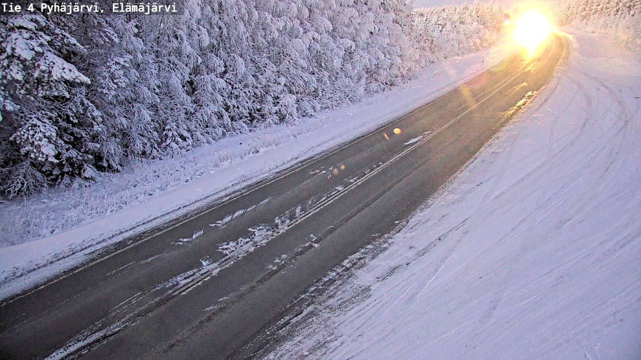 Weather Camera Image Road 4 Pyhäjärvi, Elämäjärvi, Pyhäjärvi, Pohjois-Pohjanmaa