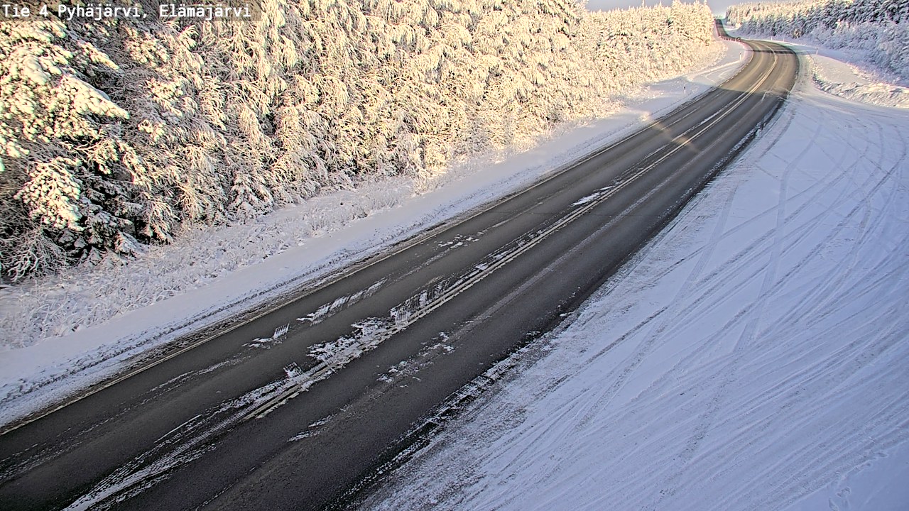 Weather Camera Image Road 4 Pyhäjärvi, Elämäjärvi, Pyhäjärvi, Pohjois-Pohjanmaa
