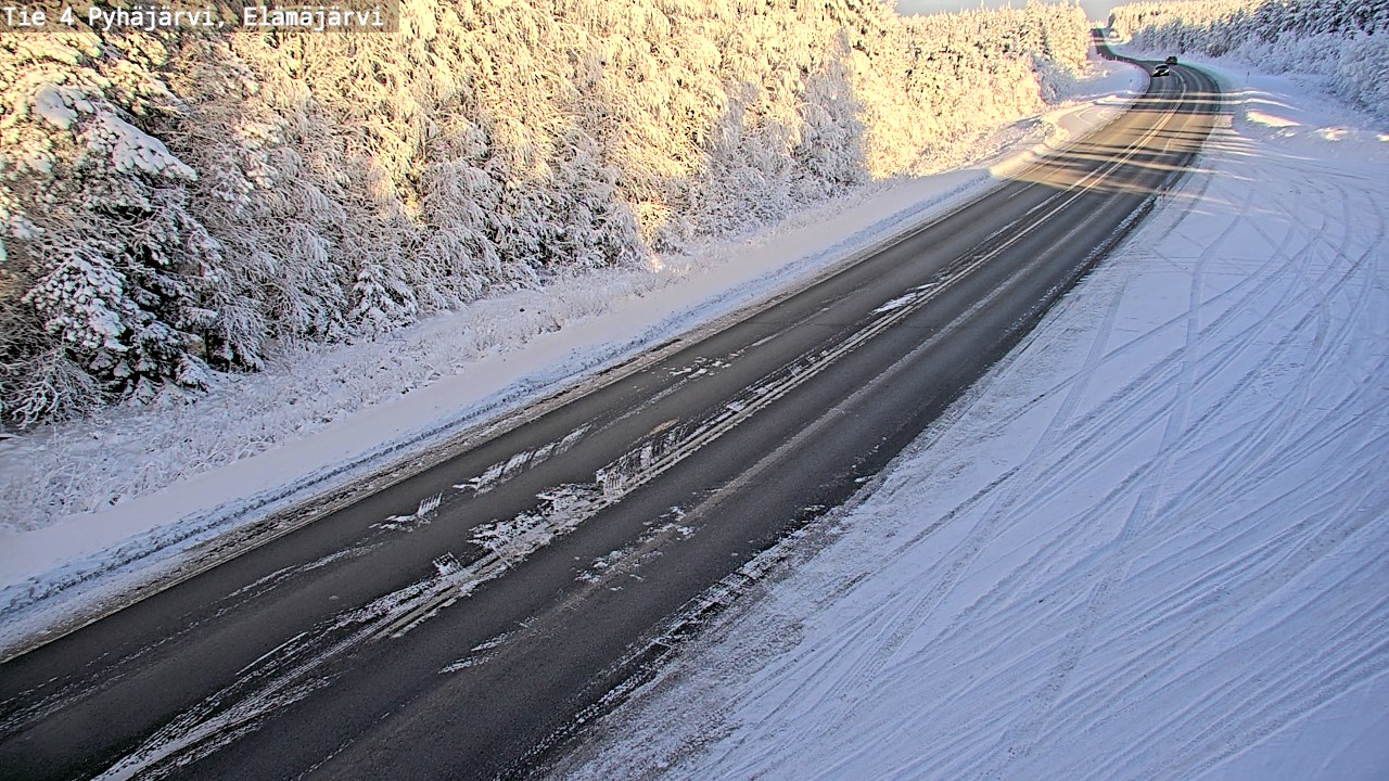 Weather Camera Image Road 4 Pyhäjärvi, Elämäjärvi, Pyhäjärvi, Pohjois-Pohjanmaa