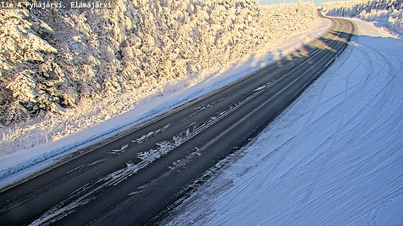 Weather Camera Image Road 4 Pyhäjärvi, Elämäjärvi, Pyhäjärvi, Pohjois-Pohjanmaa