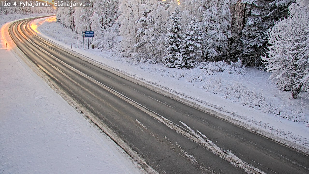 Weather Camera Image Road 4 Pyhäjärvi, Elämäjärvi, Pyhäjärvi, Pohjois-Pohjanmaa