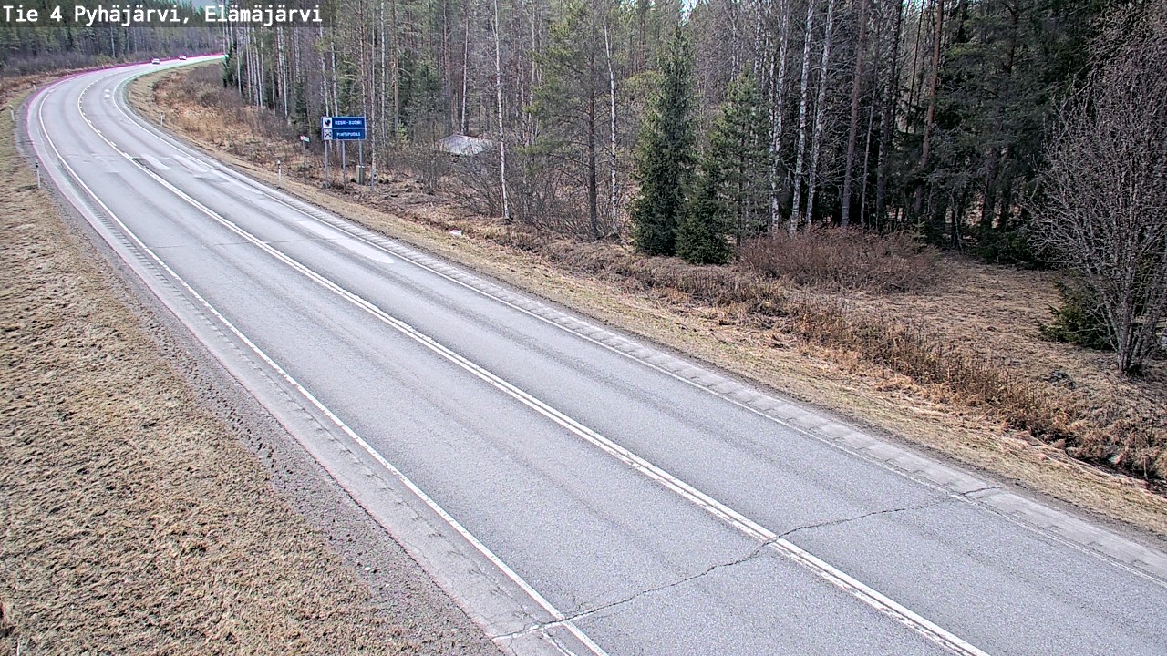 Weather Camera Image Road 4 Pyhäjärvi, Elämäjärvi, Pyhäjärvi, Pohjois-Pohjanmaa