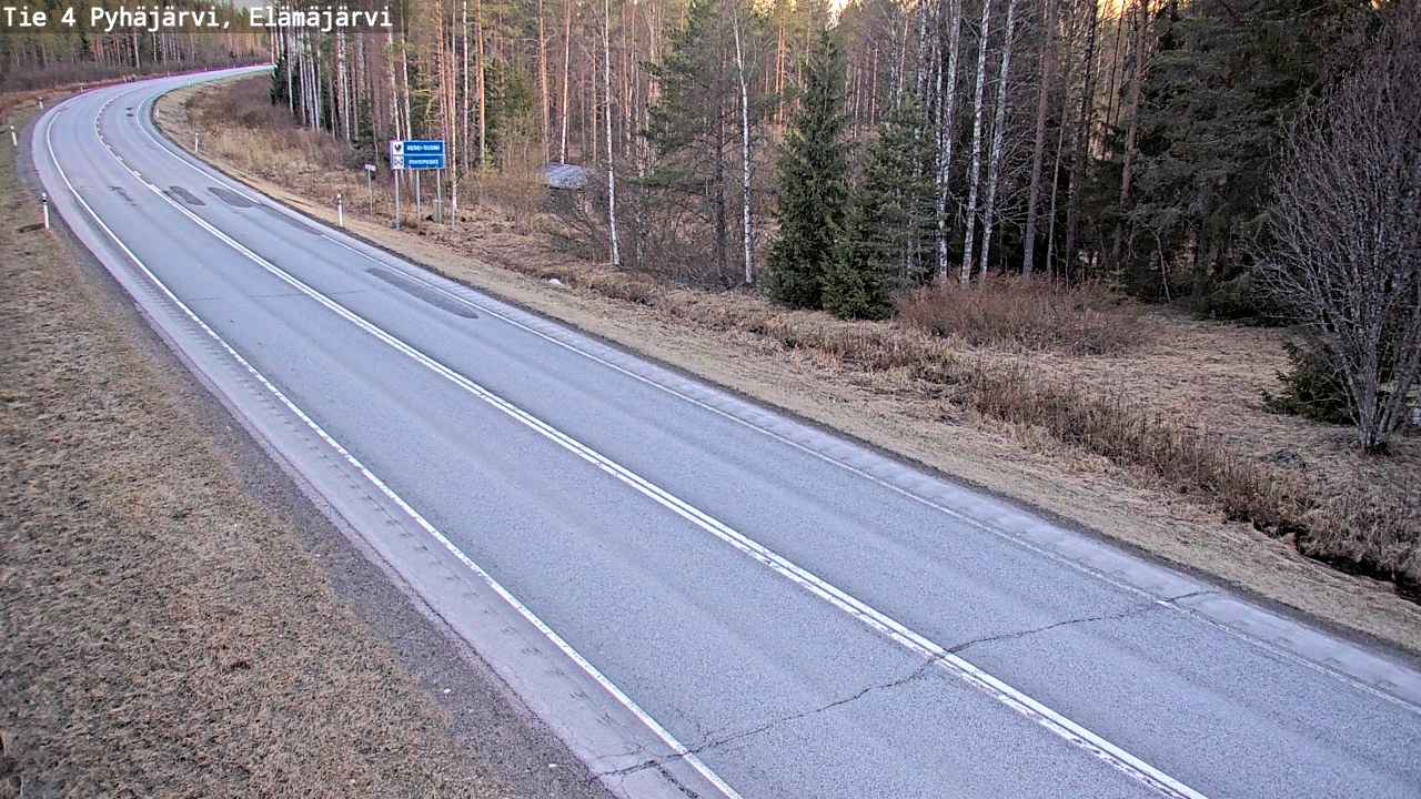 Weather Camera Image Road 4 Pyhäjärvi, Elämäjärvi, Pyhäjärvi, Pohjois-Pohjanmaa