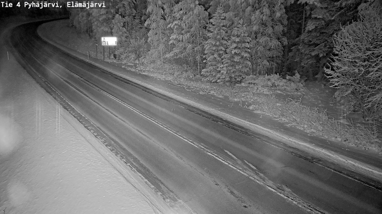 Weather Camera Image Road 4 Pyhäjärvi, Elämäjärvi, Pyhäjärvi, Pohjois-Pohjanmaa