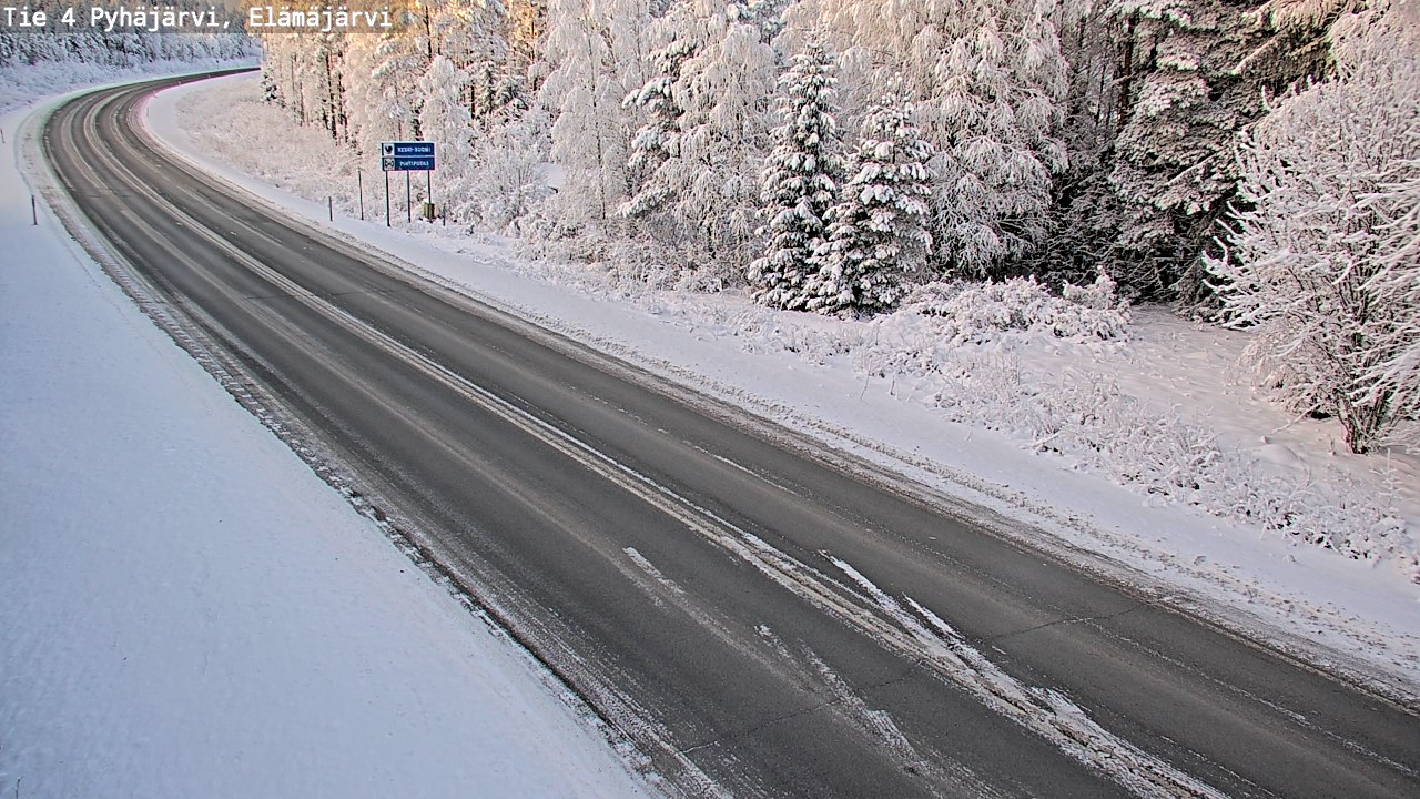 Weather Camera Image Road 4 Pyhäjärvi, Elämäjärvi, Pyhäjärvi, Pohjois-Pohjanmaa