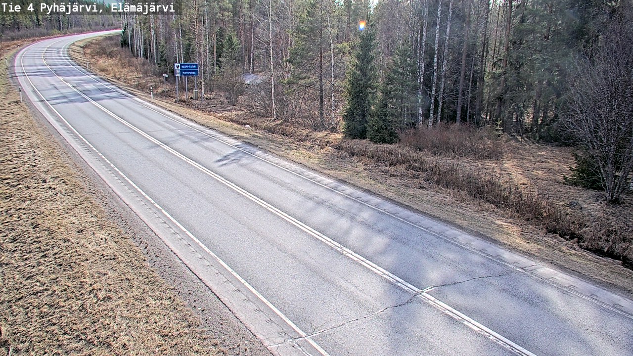 Weather Camera Image Road 4 Pyhäjärvi, Elämäjärvi, Pyhäjärvi, Pohjois-Pohjanmaa