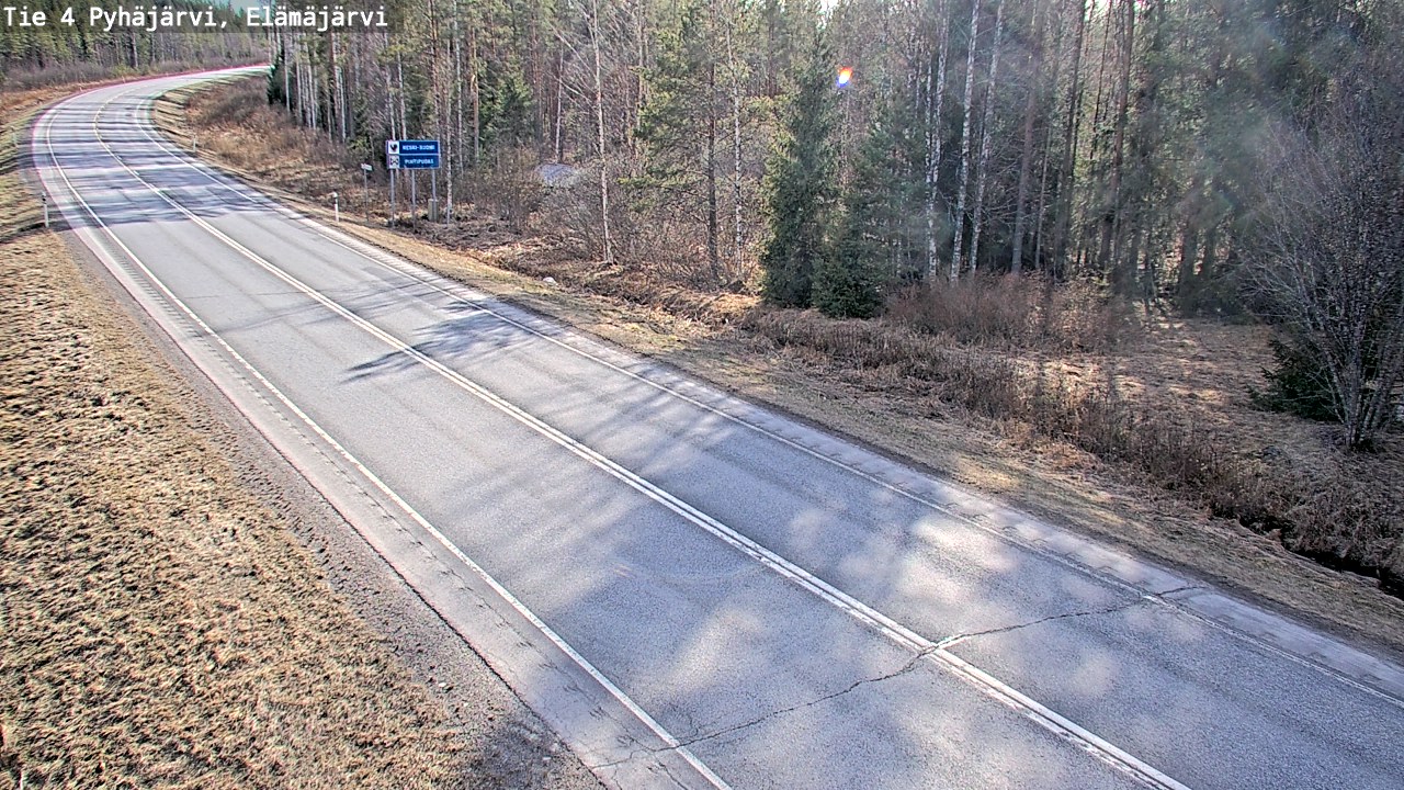 Weather Camera Image Road 4 Pyhäjärvi, Elämäjärvi, Pyhäjärvi, Pohjois-Pohjanmaa