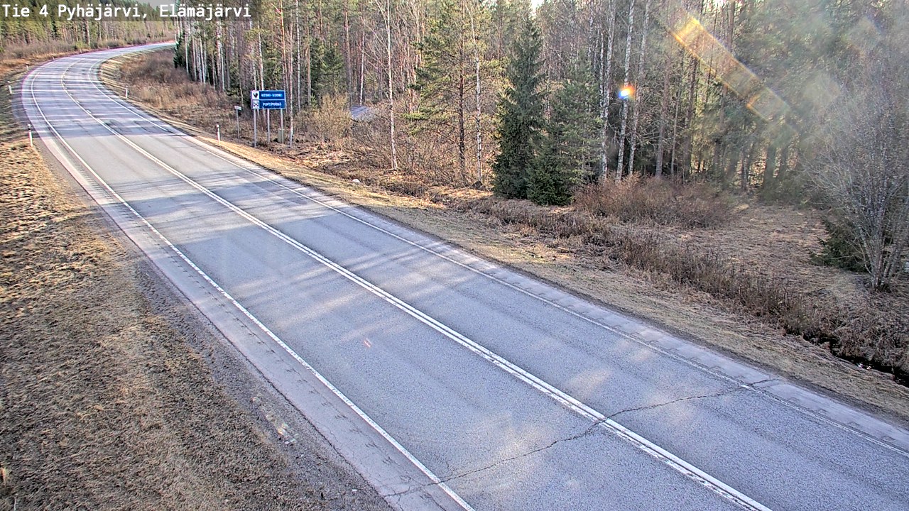 Weather Camera Image Road 4 Pyhäjärvi, Elämäjärvi, Pyhäjärvi, Pohjois-Pohjanmaa