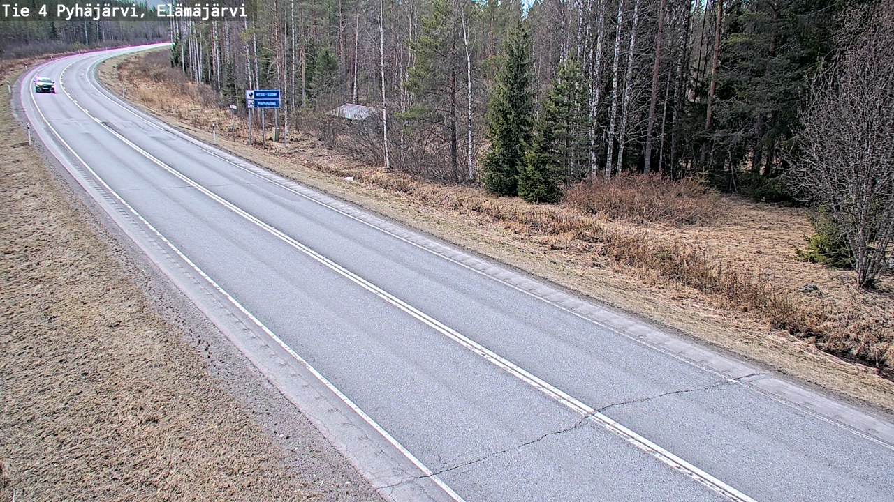 Weather Camera Image Road 4 Pyhäjärvi, Elämäjärvi, Pyhäjärvi, Pohjois-Pohjanmaa
