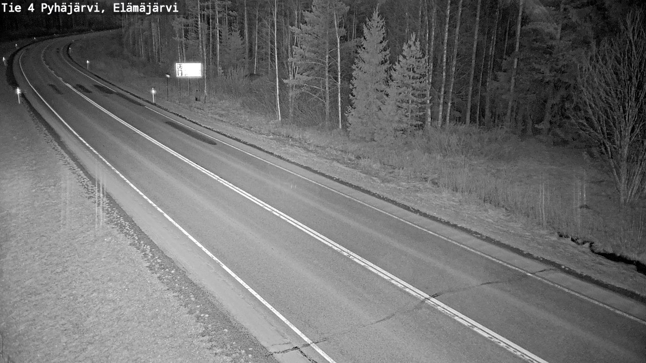 Weather Camera Image Road 4 Pyhäjärvi, Elämäjärvi, Pyhäjärvi, Pohjois-Pohjanmaa