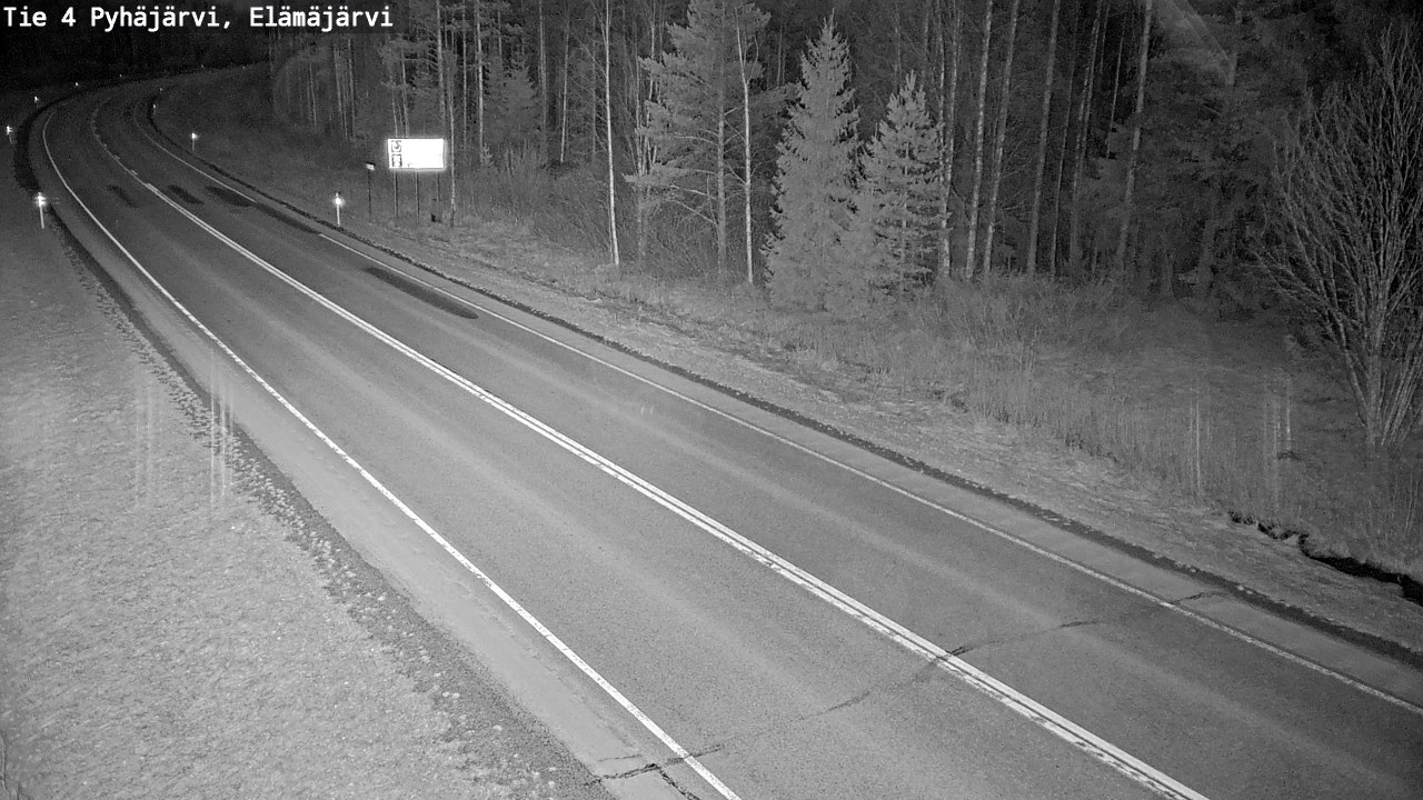 Weather Camera Image Road 4 Pyhäjärvi, Elämäjärvi, Pyhäjärvi, Pohjois-Pohjanmaa