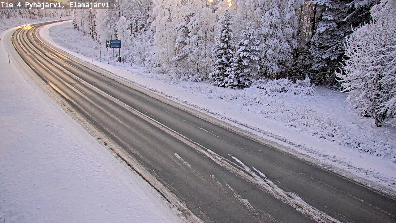 Weather Camera Image Road 4 Pyhäjärvi, Elämäjärvi, Pyhäjärvi, Pohjois-Pohjanmaa