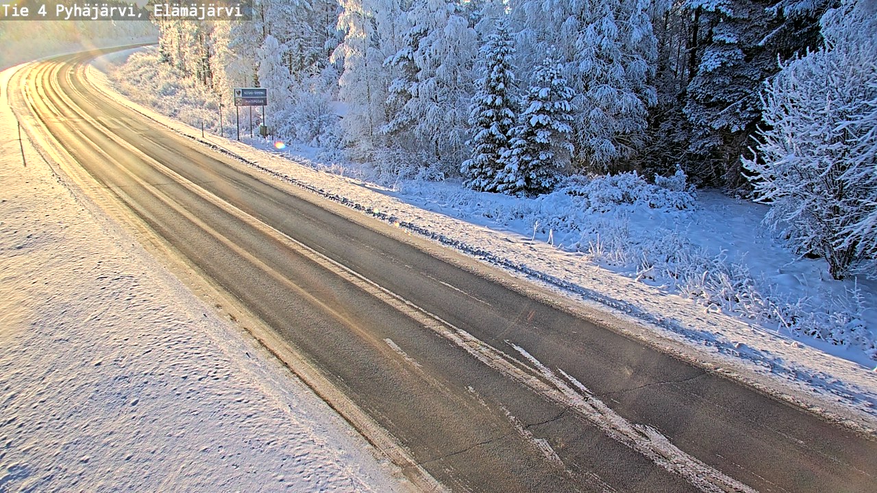 Weather Camera Image Road 4 Pyhäjärvi, Elämäjärvi, Pyhäjärvi, Pohjois-Pohjanmaa